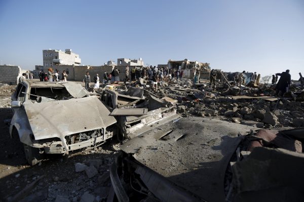 Coaliţia a folosit bombe cu fosfor asupra Yemenului