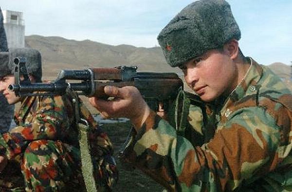 Statul Islamic vrea să invadeze Tadjikistanul