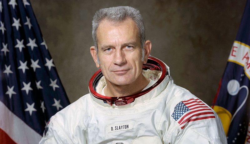 Astronautul Donald Kent Slayton s-a întâlnit cu un OZN